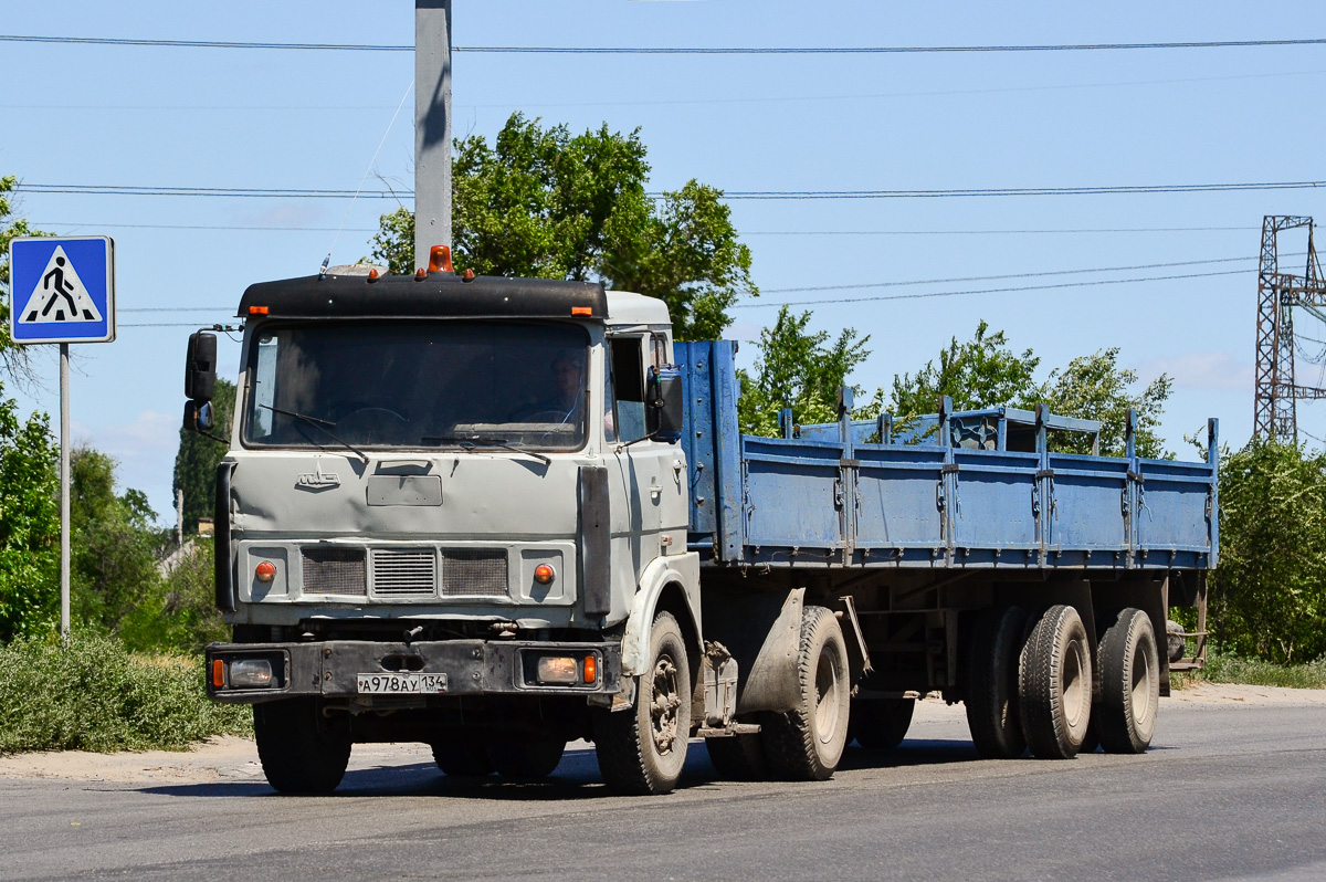 Волгоградская область, № А 978 АУ 134 — МАЗ-54322