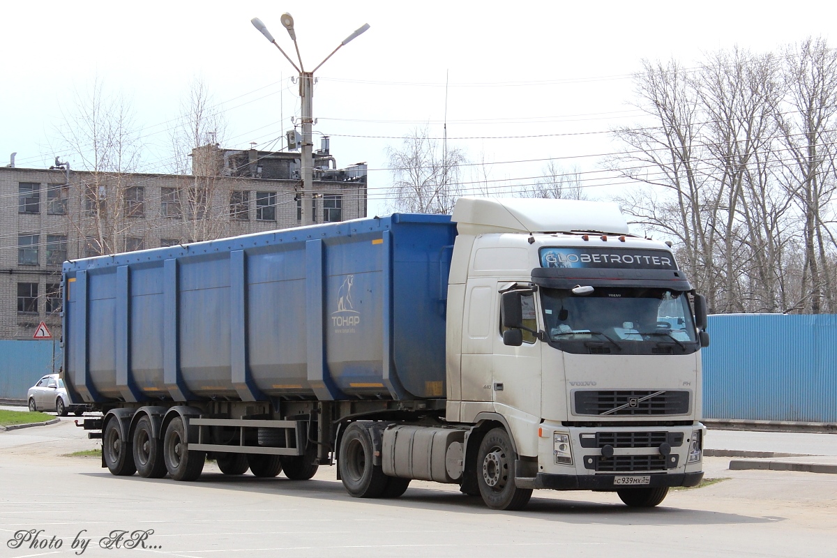 Волгоградская область, № С 939 МХ 34 — Volvo ('2002) FH12.440