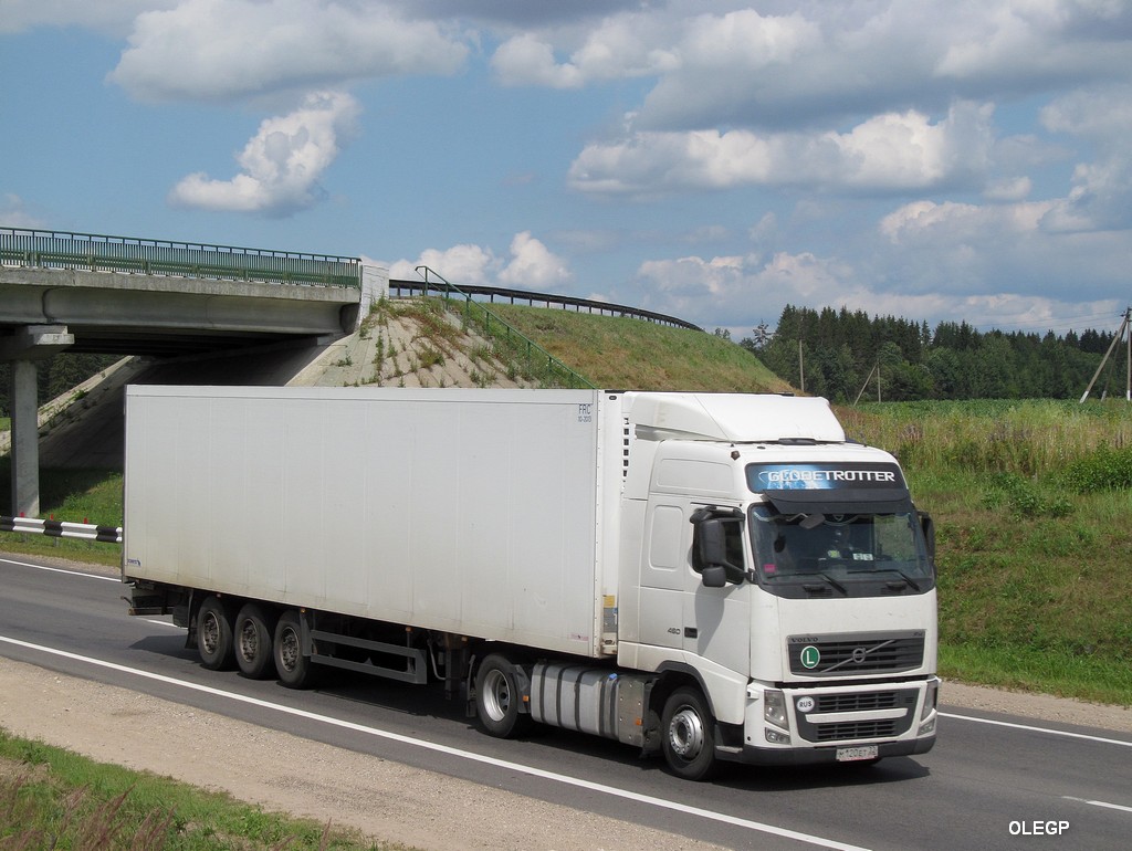 Брянская область, № М 120 ЕТ 32 — Volvo ('2008) FH.460