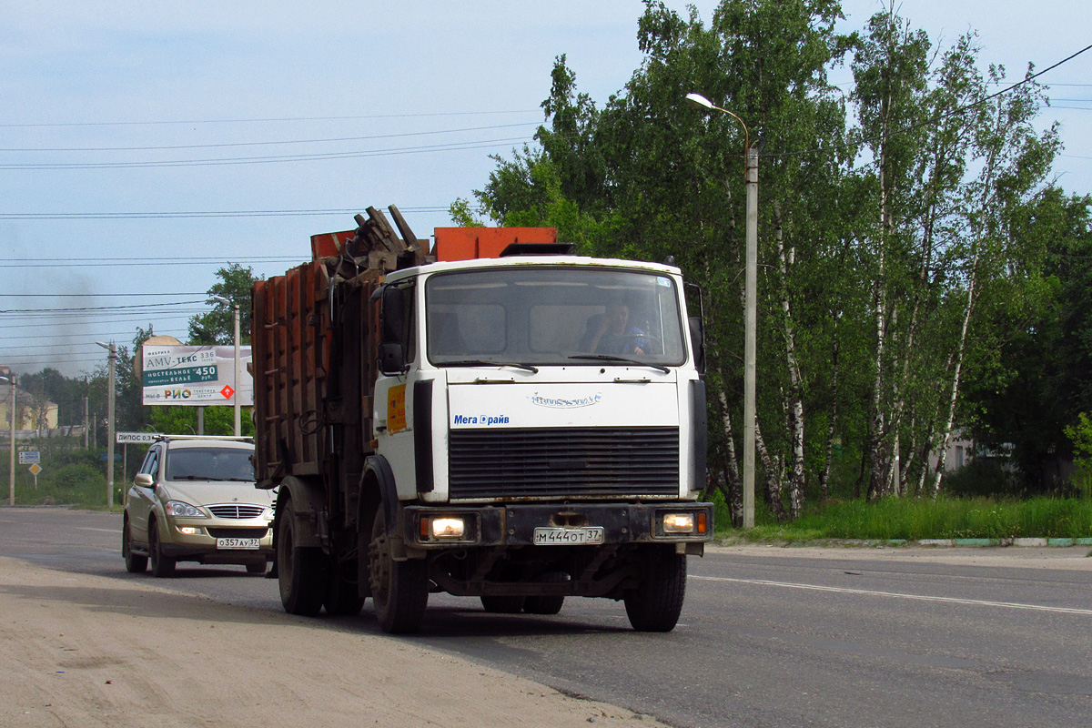 Ивановская область, № М 444 ОТ 37 — МАЗ-5337A2