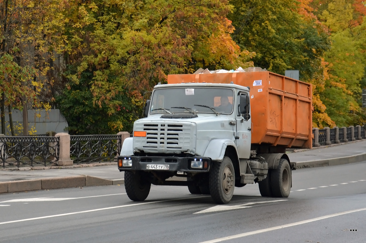 Санкт-Петербург, № 572 — ЗИЛ-433362