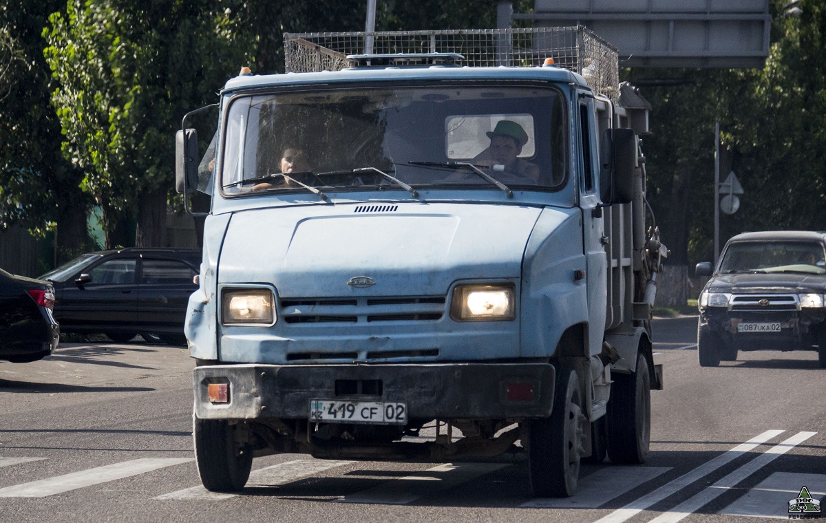 Алматы, № 419 CF 02 — ЗИЛ-5301 "Бычок"(общая модель)