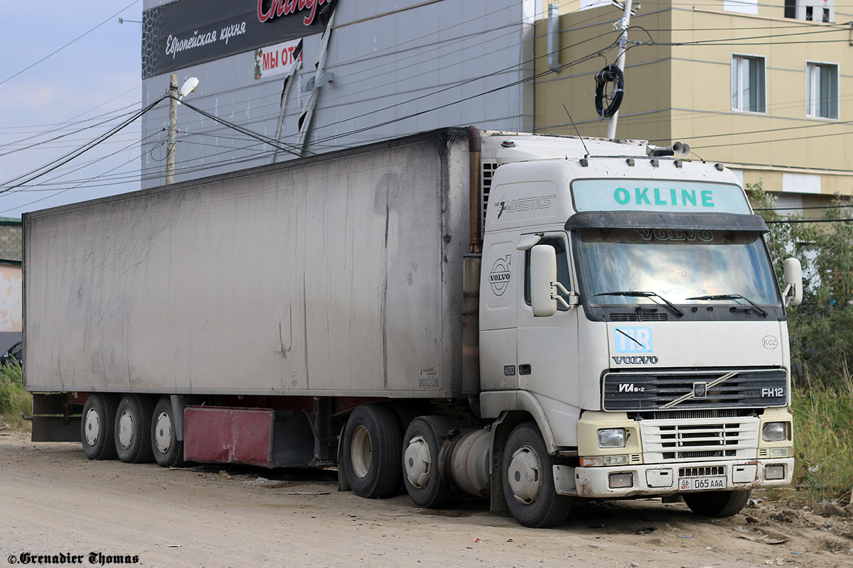 Киргизия, № 06 065 AAA — Volvo ('1993) FH12.420