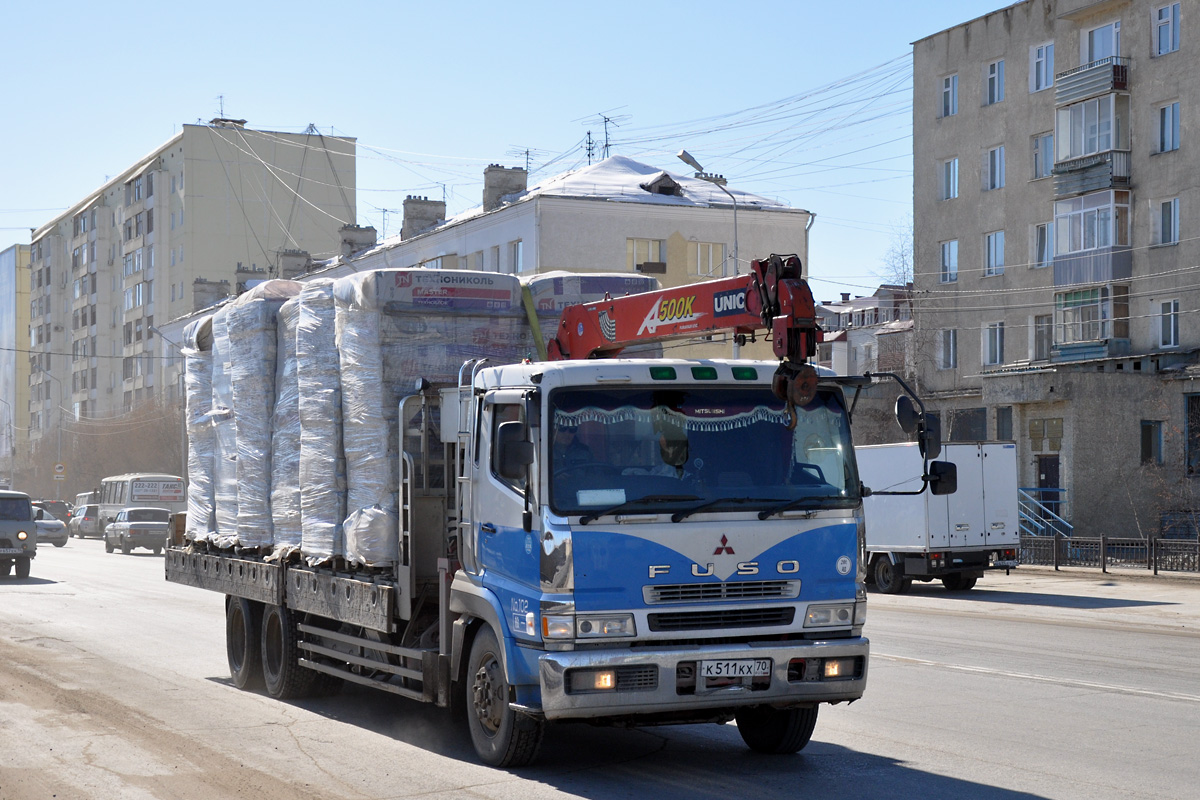 Саха (Якутия), № К 511 КХ 70 — Mitsubishi Fuso The Great