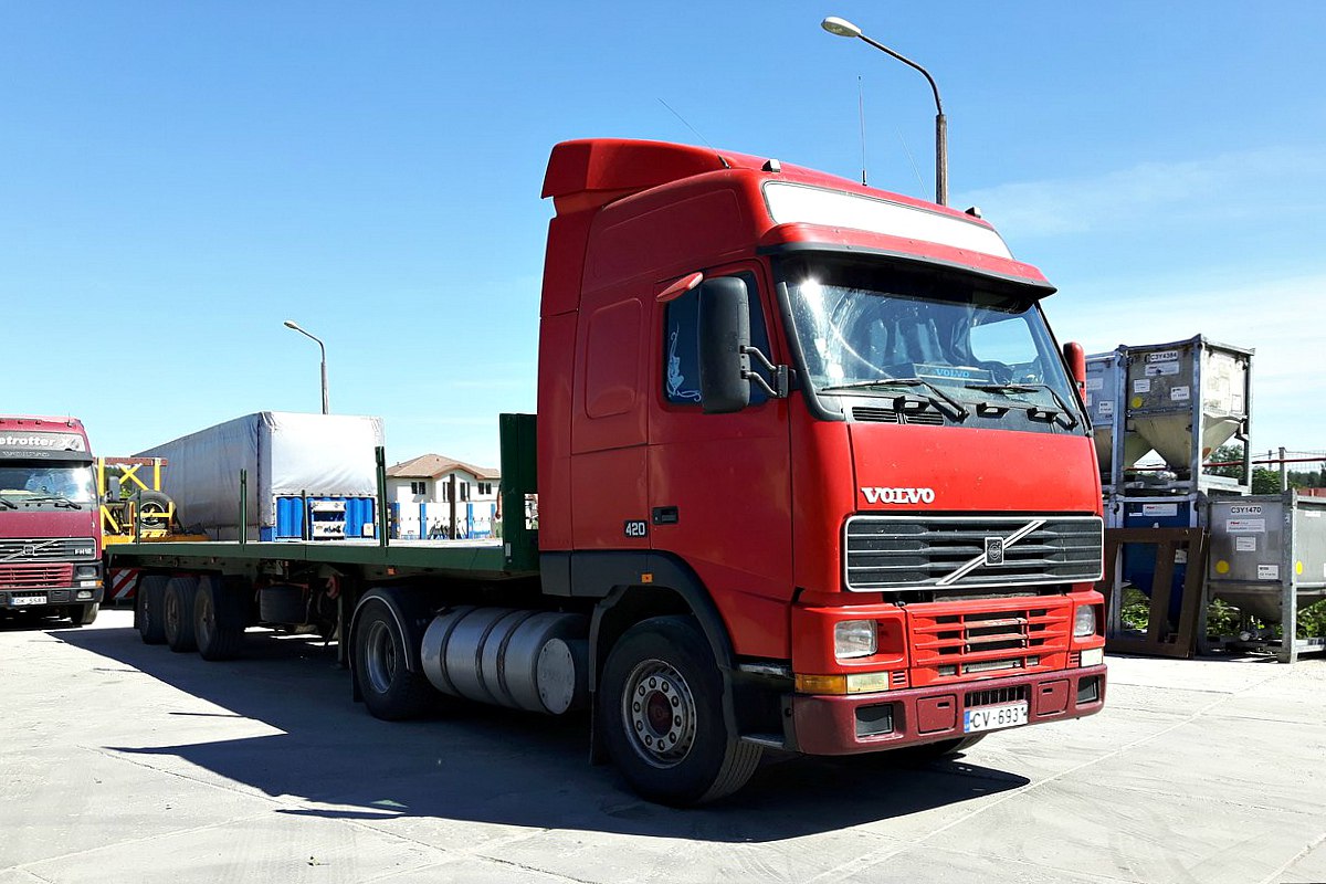 Латвия, № CV-6931 — Volvo ('1993) FH12.420