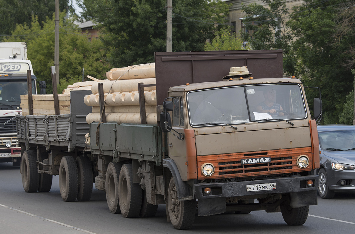 Тверская область, № Е 716 МК 69 — КамАЗ-5320