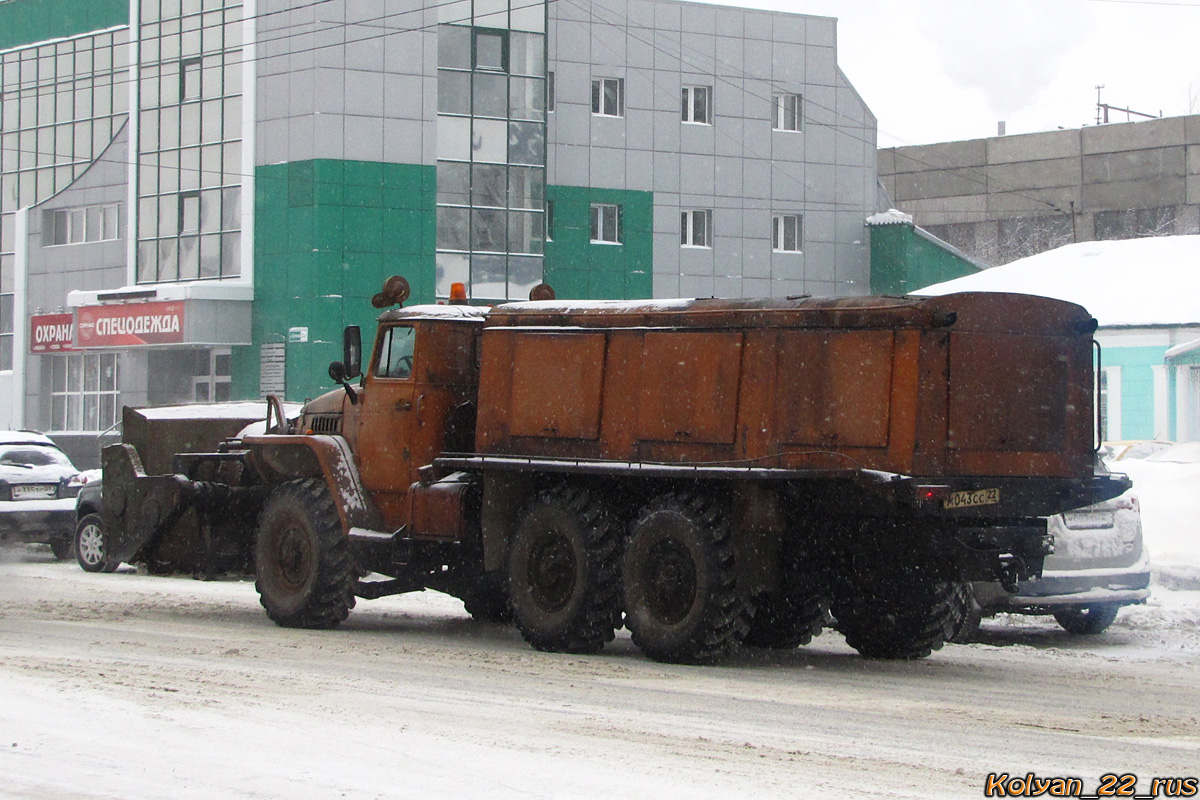 Алтайский край, № М 043 СС 22 — Урал-4320-01