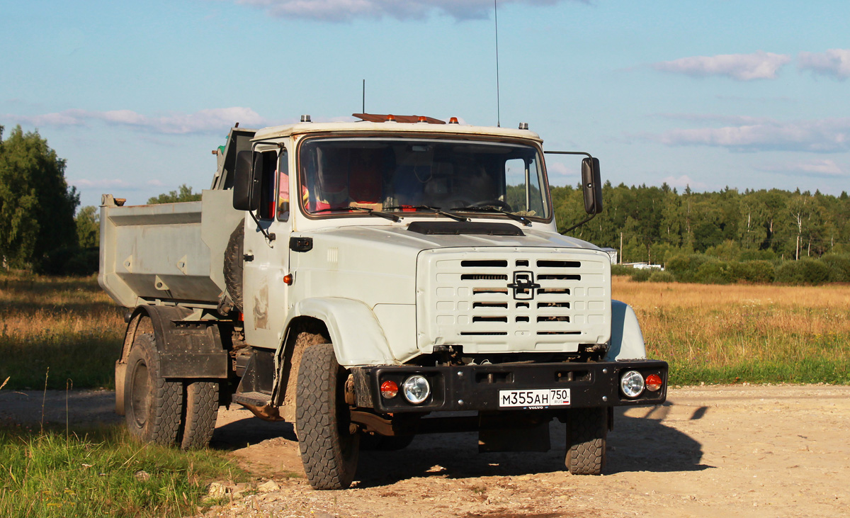 Московская область, № М 355 АН 750 — ЗИЛ-494560