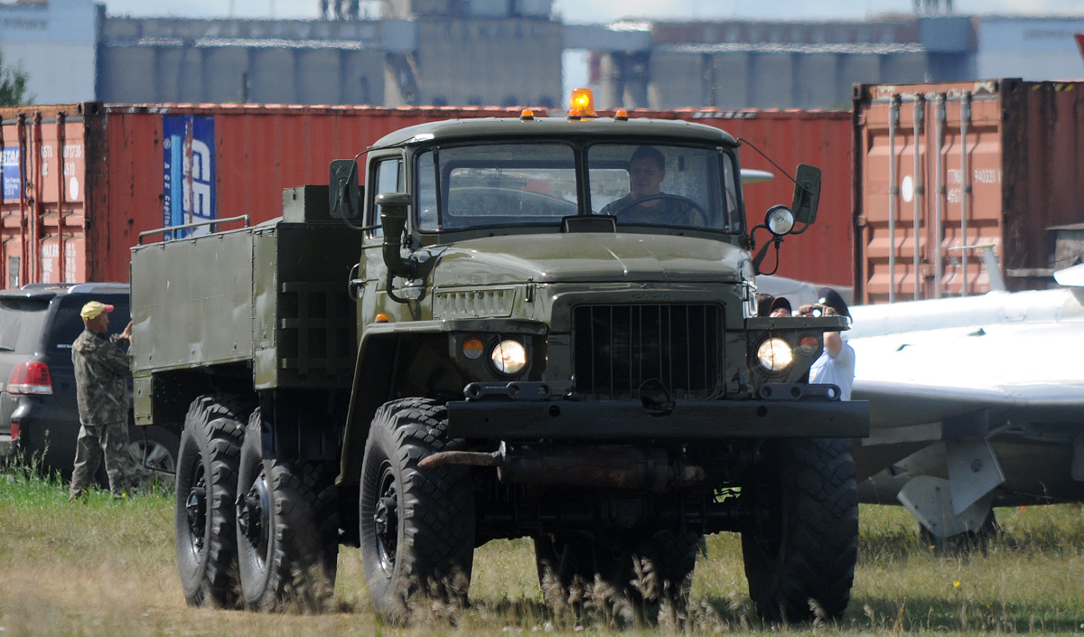 Омская область, № У 381 КК 55 — Урал-375Е