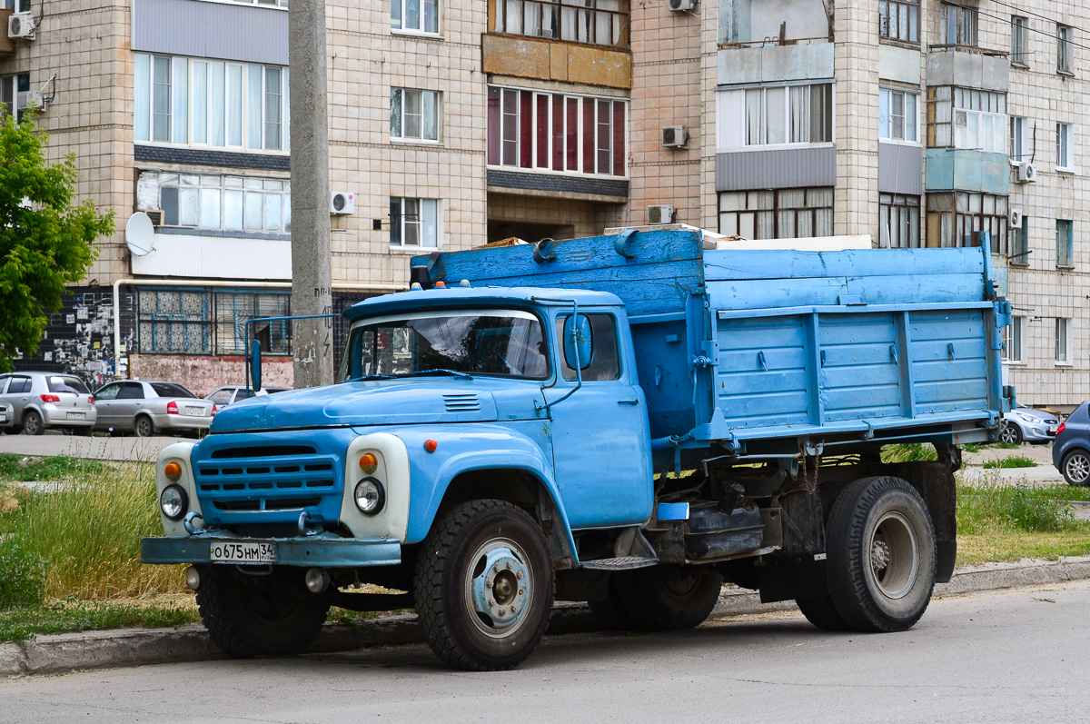 Волгоградская область, № О 675 НМ 34 — ЗИЛ-495710