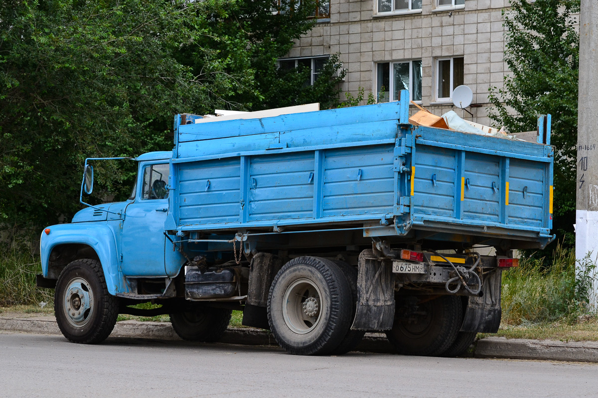 Волгоградская область, № О 675 НМ 34 — ЗИЛ-495710