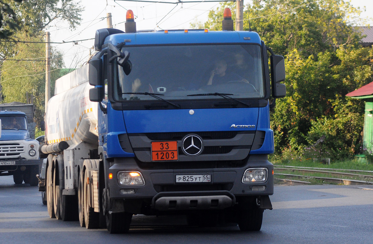 Омская область, № Р 825 УТ 55 — Mercedes-Benz Actros ('2009) 2644