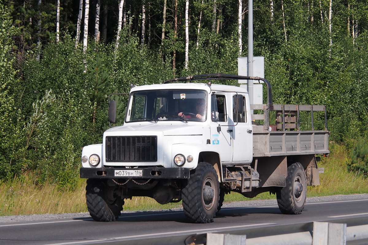 Ханты-Мансийский автоном.округ, № М 039 ВН 186 — ГАЗ-33081 «Садко»