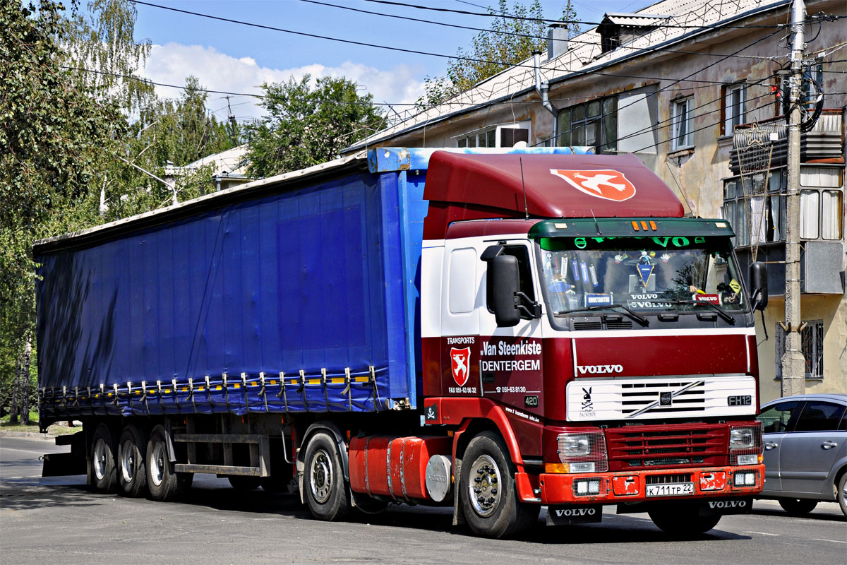 Алтайский край, № К 711 ТР 22 — Volvo ('1993) FH12.420