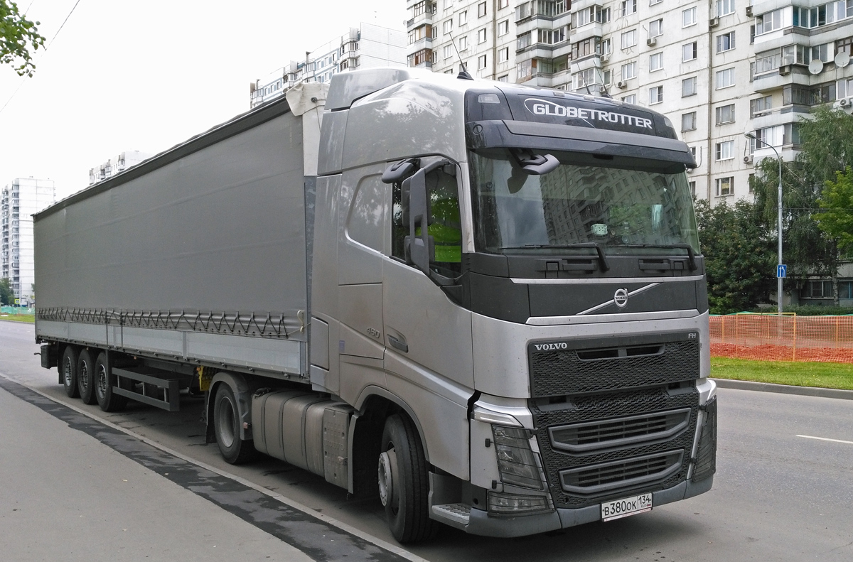 Волгоградская область, № В 380 ОК 134 — Volvo ('2012) FH.460 [X9P]