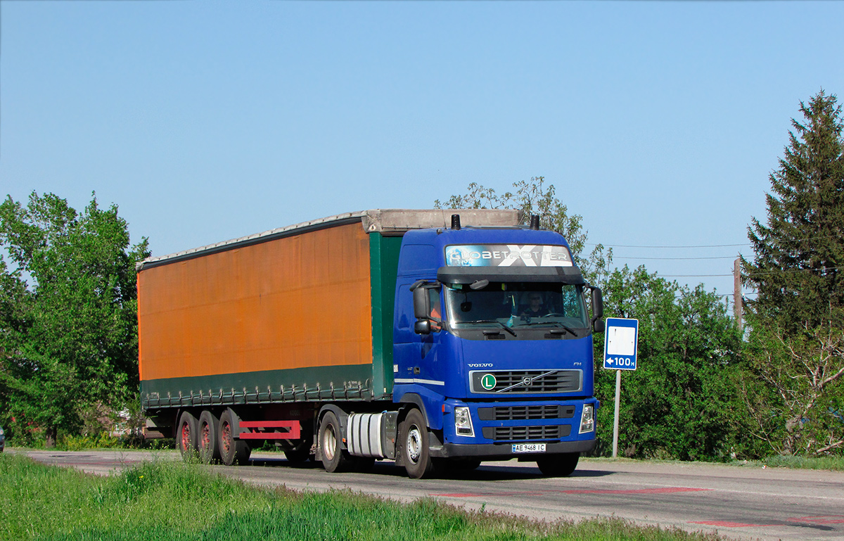 Днепропетровская область, № АЕ 9468 ІС — Volvo ('2002) FH12.440