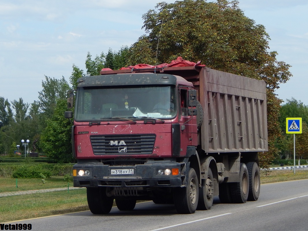 Белгородская область, № Н 318 ХУ 31 — Shaanxi Shacman F2000 SX331x