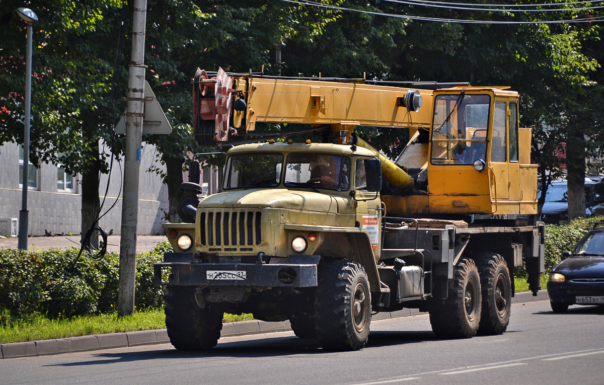 Калужская область, № Н 285 СС 93 — Урал-4320-40