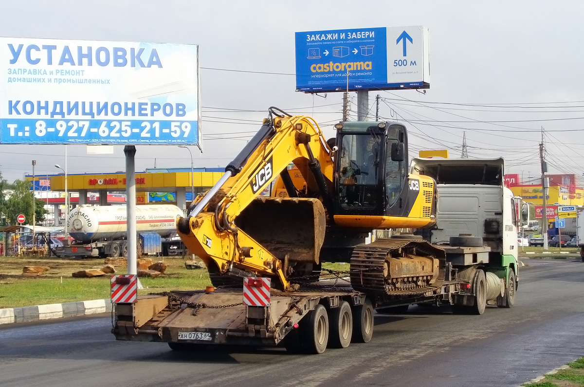 Саратовская область, № В 925 ОВ 64 — Volvo ('1993) FH12.380