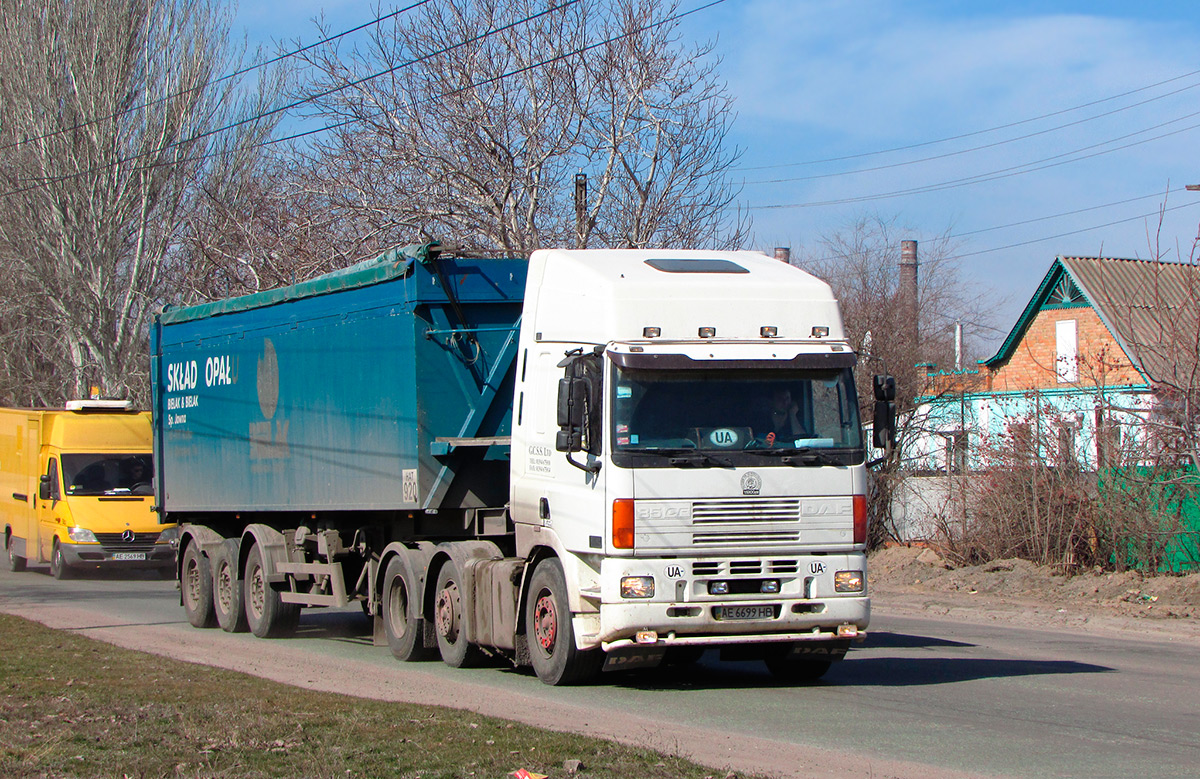 Днепропетровская область, № АЕ 6699 НВ — DAF 85 (CF) FTG