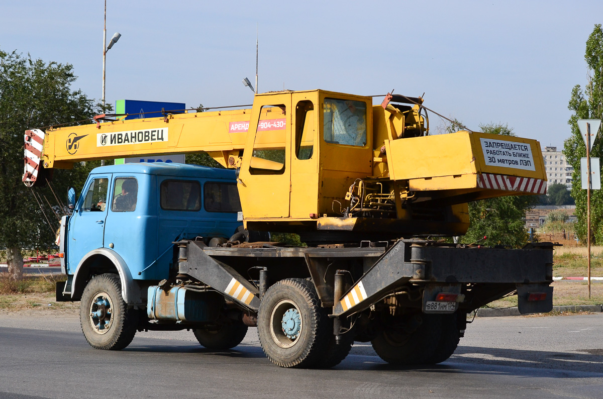 Волгоградская область, № В 881 НМ 134 — МАЗ-5334