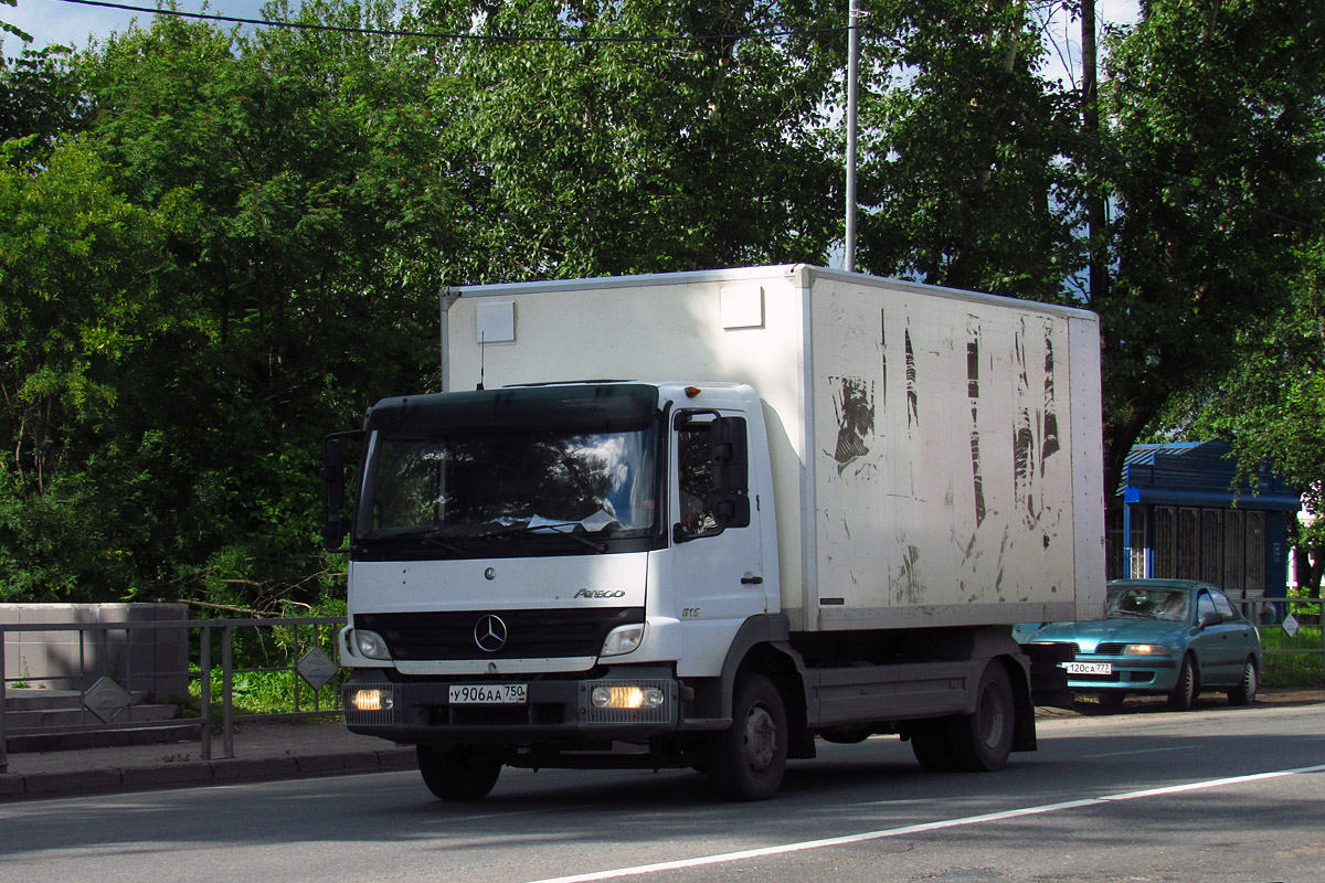 Московская область, № У 906 АА 750 — Mercedes-Benz Atego 815