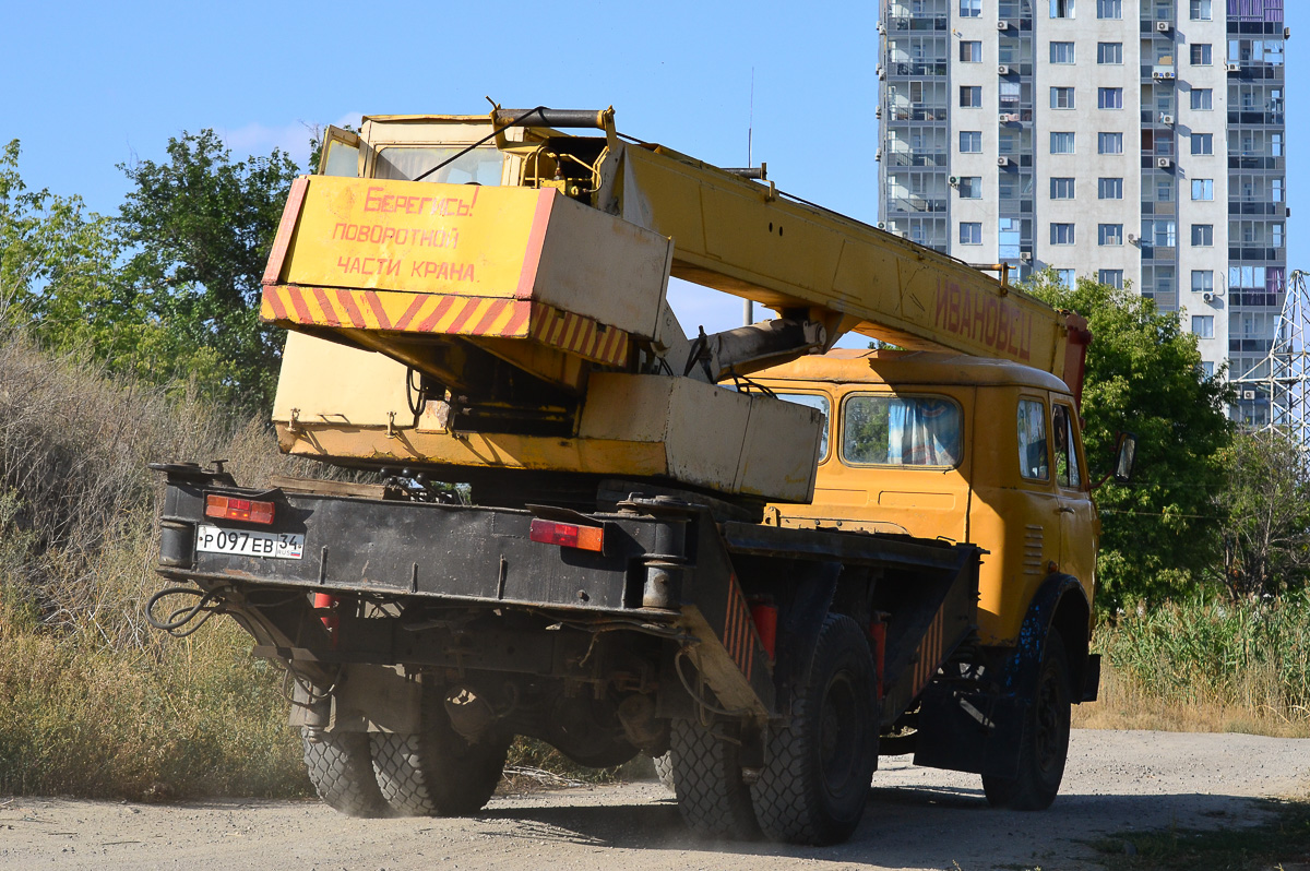 Волгоградская область, № Р 097 ЕВ 34 — МАЗ-5334