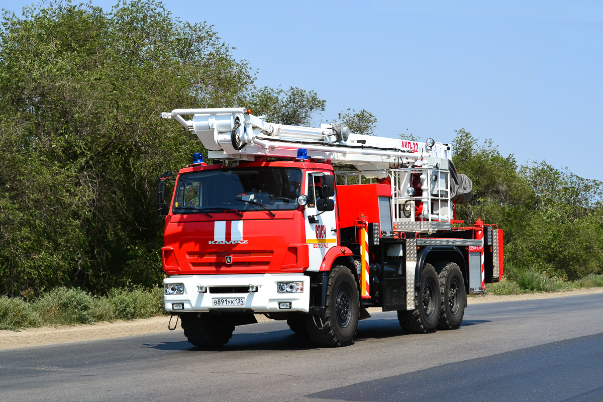 Волгоградская область, № В 891 УК 134 — КамАЗ-43118-46