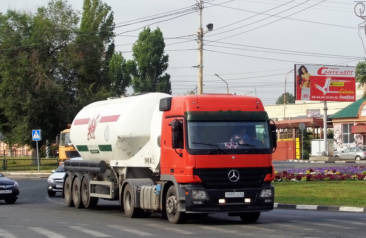 Саратовская область, № Т 695 СН 64 — Mercedes-Benz Actros ('2003) 1841