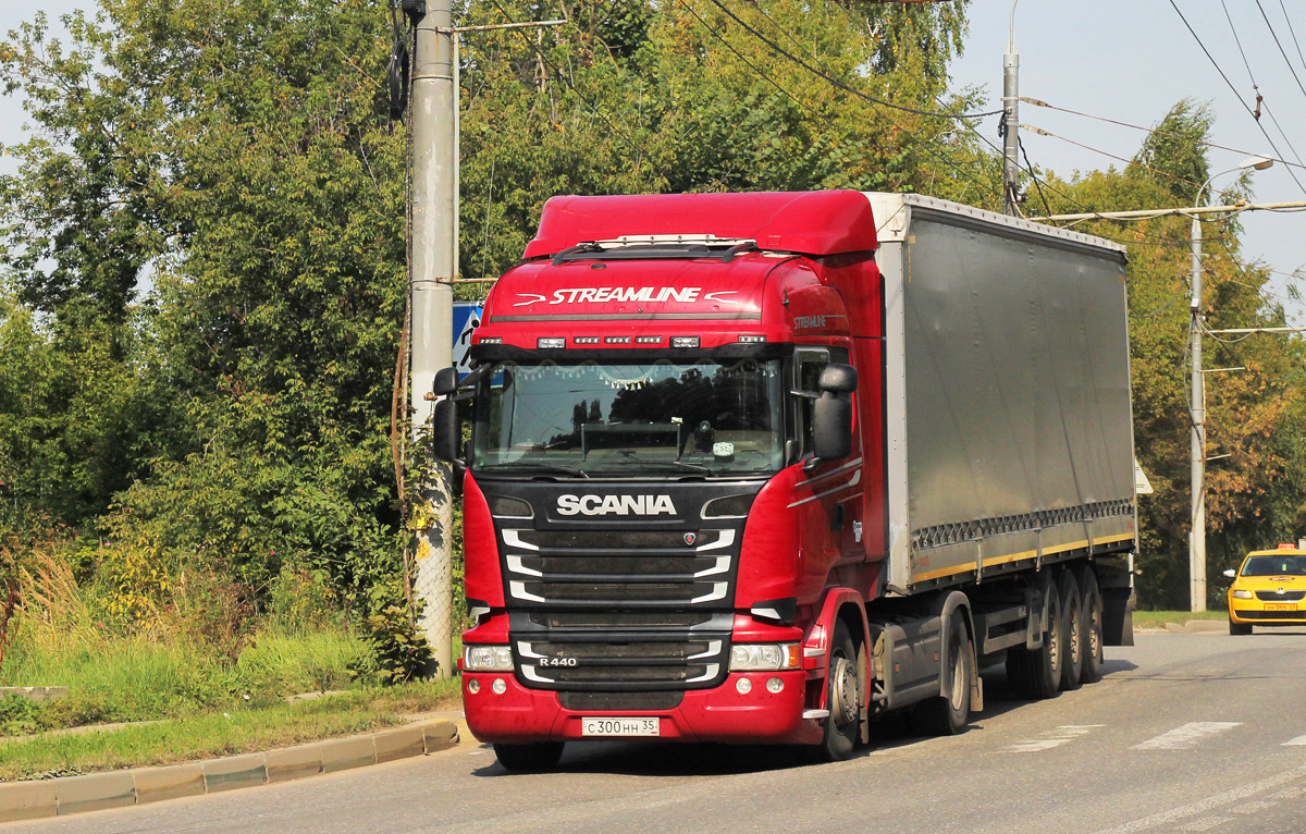 Вологодская область, № С 300 НН 35 — Scania ('2013) R440