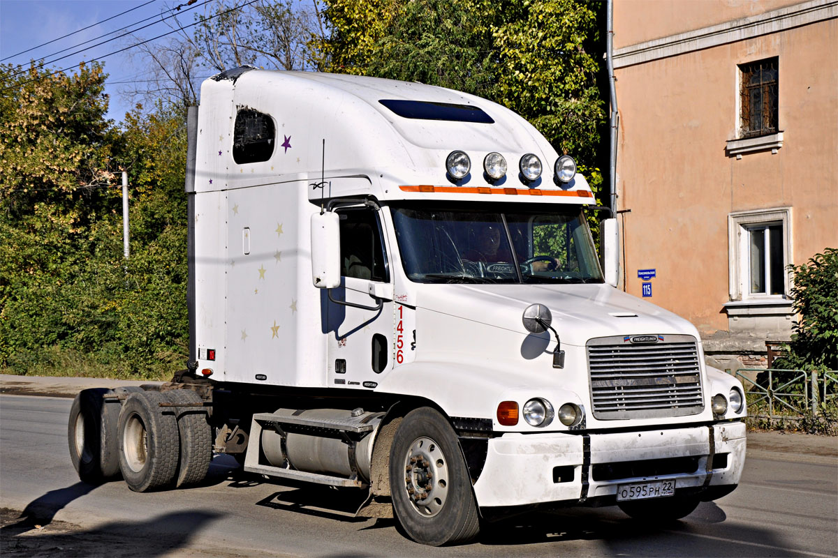 Алтайский край, № О 595 РН 22 — Freightliner Century Class