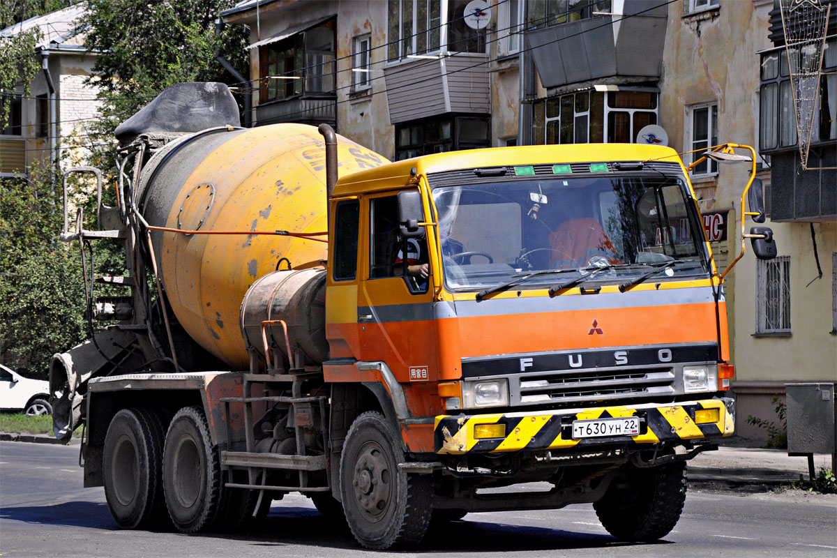 Алтайский край, № Т 630 УН 22 — Mitsubishi Fuso The Great