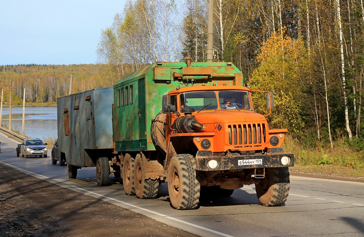 Пермский край, № Е 544 НУ 159 — Урал-4320-41