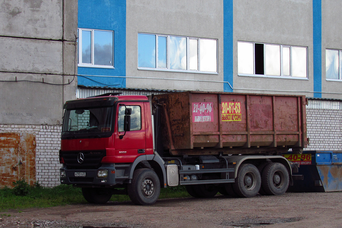 Ивановская область, № М 795 ТХ 37 — Mercedes-Benz Actros ('2003) 3332