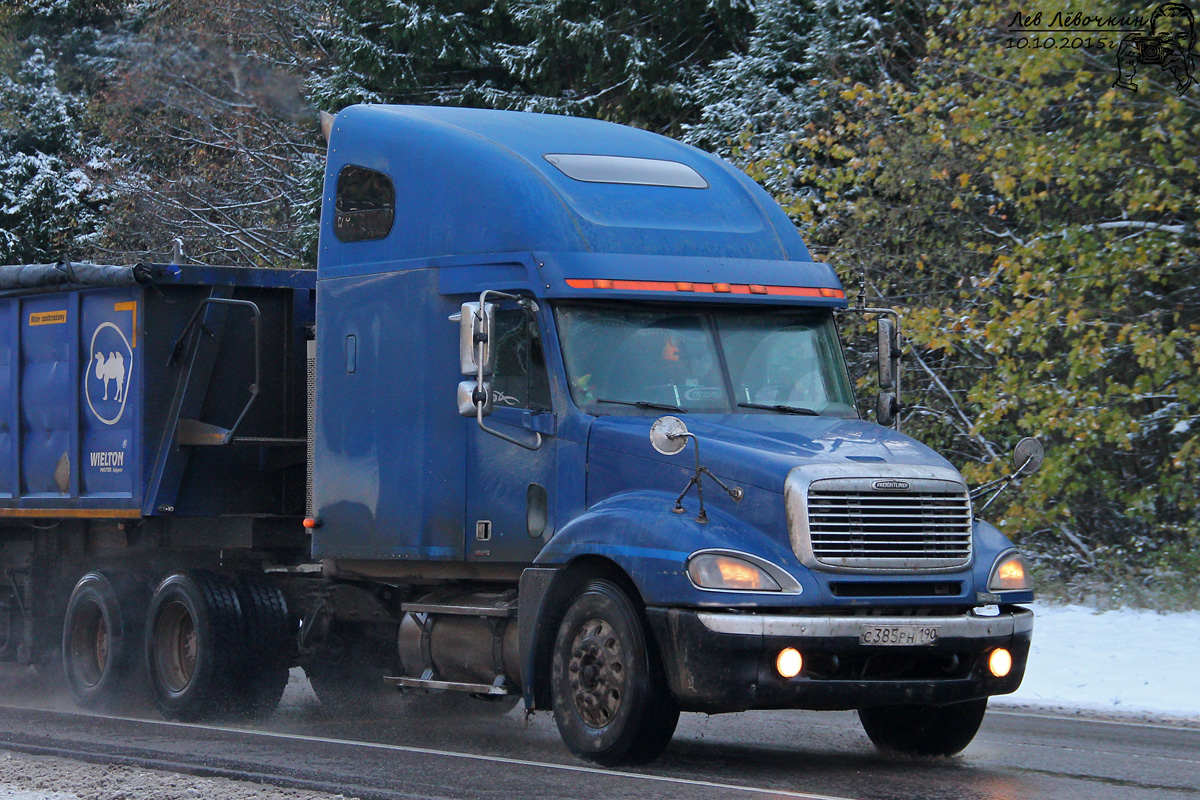 Московская область, № С 385 РН 190 — Freightliner Columbia