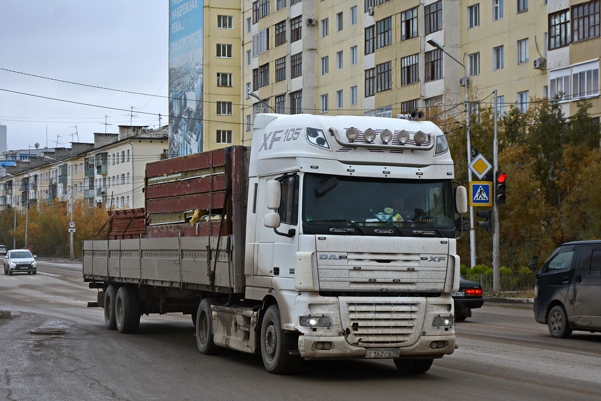 Амурская область, № Е 162 СВ 28 — DAF XF105 FT; Амурская область, № АР 4409 28 — Rolfo (общая модель) [ZAH]