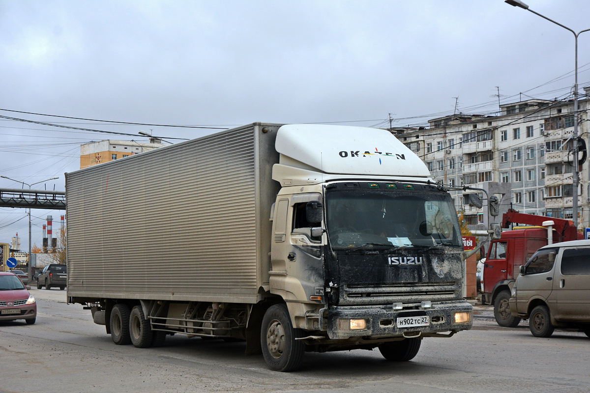 Хабаровский край, № Н 902 ТС 27 — Isuzu Giga (общая модель)