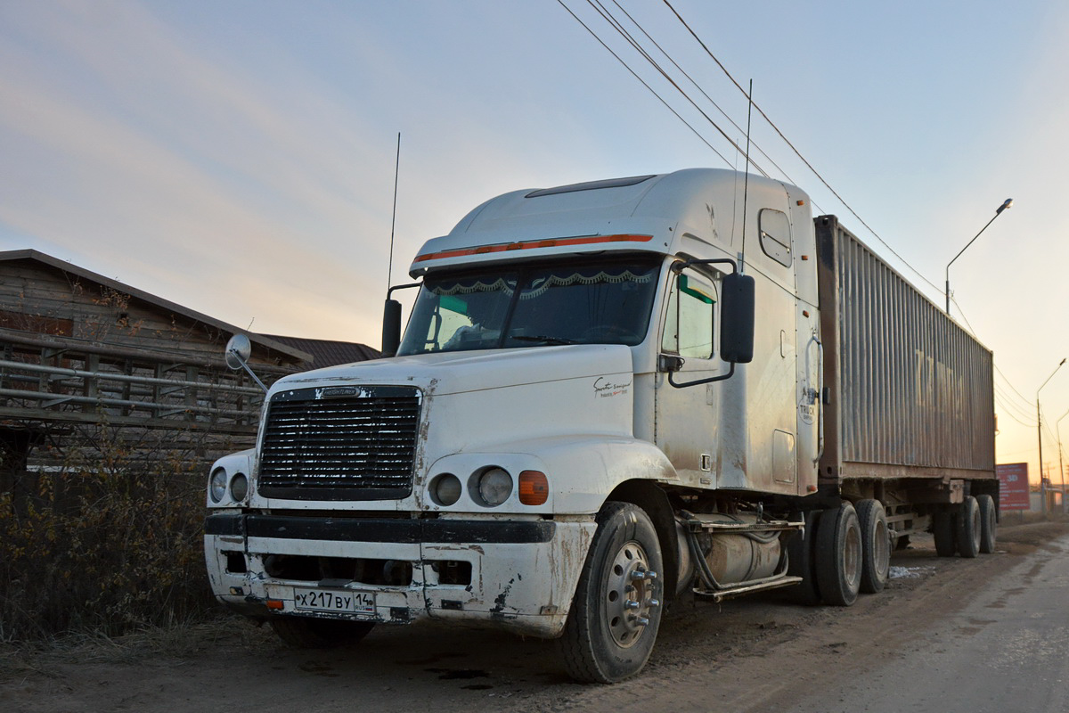 Саха (Якутия), № Х 217 ВУ 14 — Freightliner Century Class