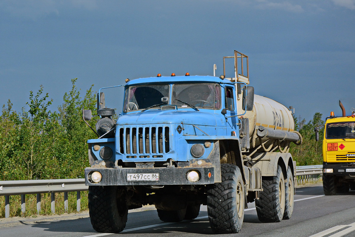 Ханты-Мансийский автоном.округ, № Т 497 СС 86 — Урал-4320-40