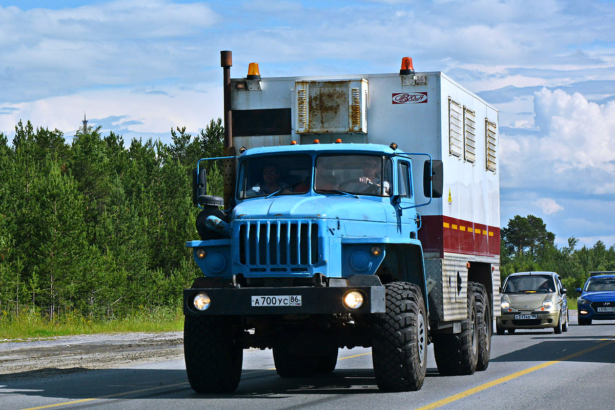 Ханты-Мансийский автоном.округ, № А 700 УС 86 — Урал-4320 (общая модель)