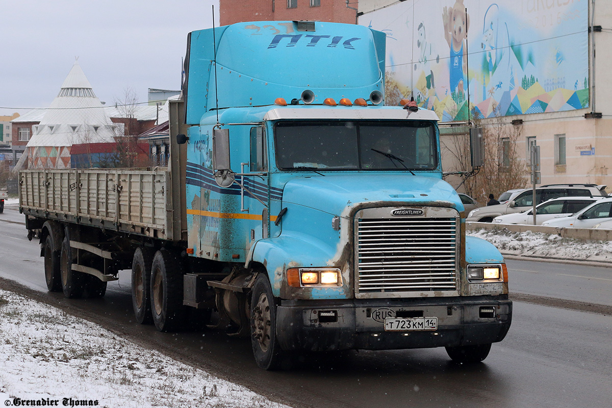 Саха (Якутия), № Т 723 КМ 14 — Freightliner FLD 112