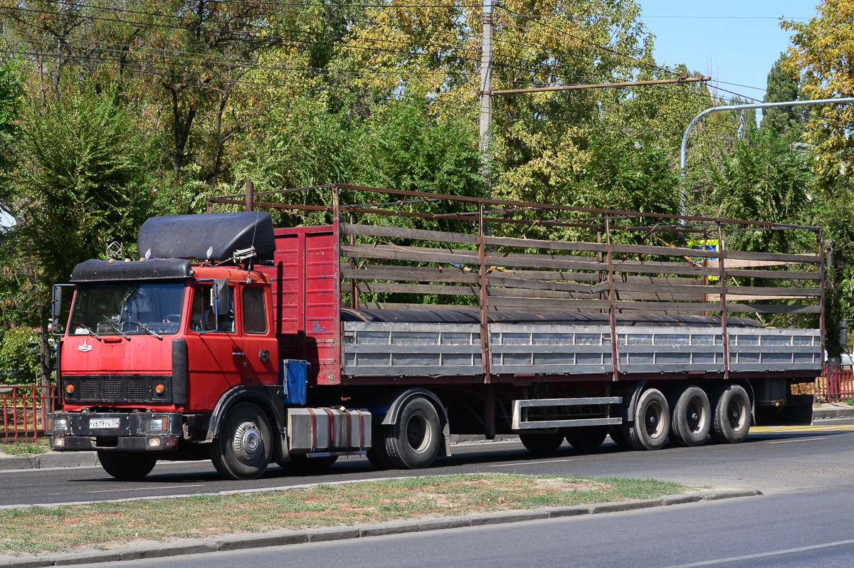 Астраханская область, № Х 619 УА 30 — МАЗ-54322