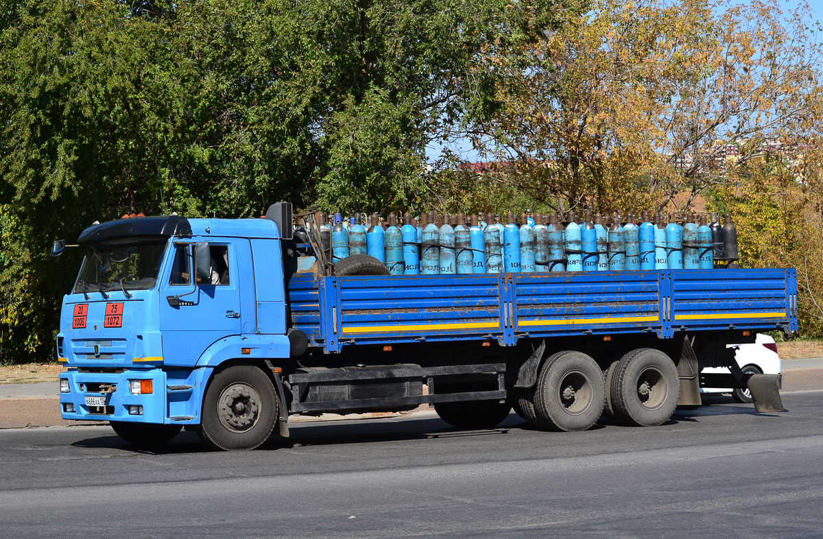 Волгоградская область, № А 686 ХА 134 — КамАЗ-65117 (общая модель)