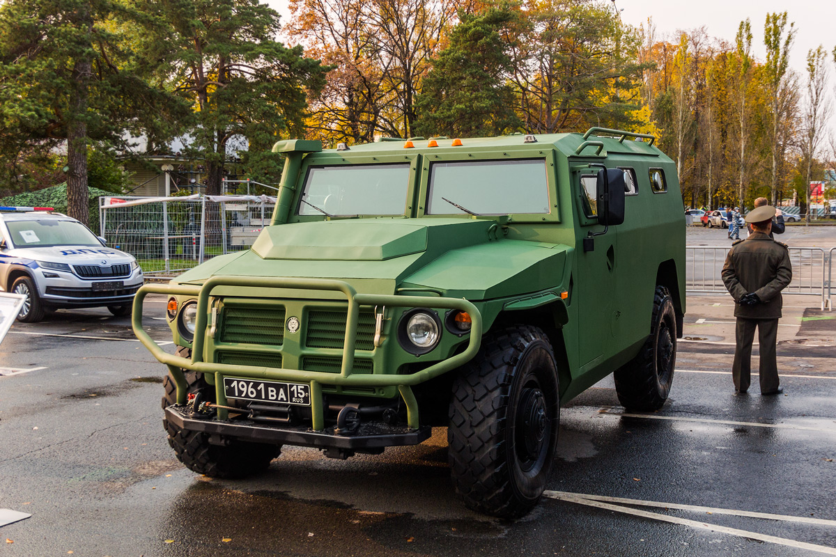 ГАЗ 2330 Гражданский салон