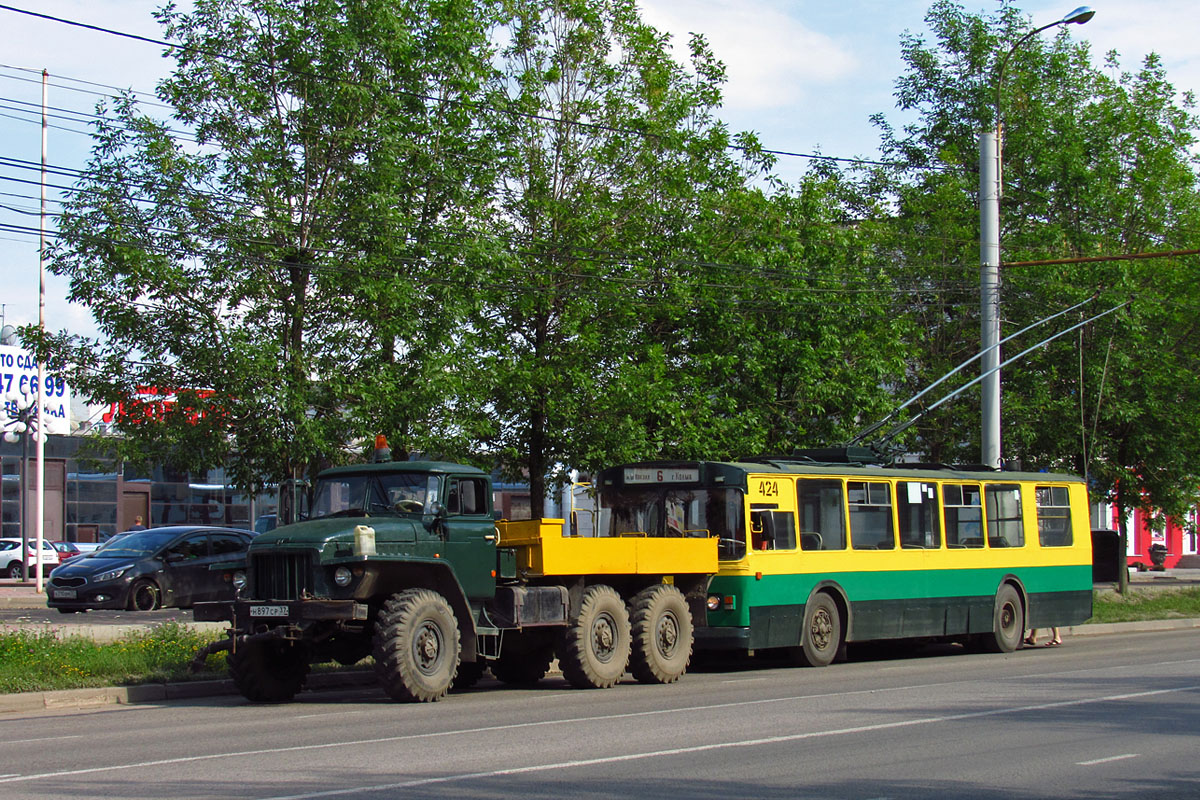 Ивановская область, № Н 897 СР 37 — Урал-375Д