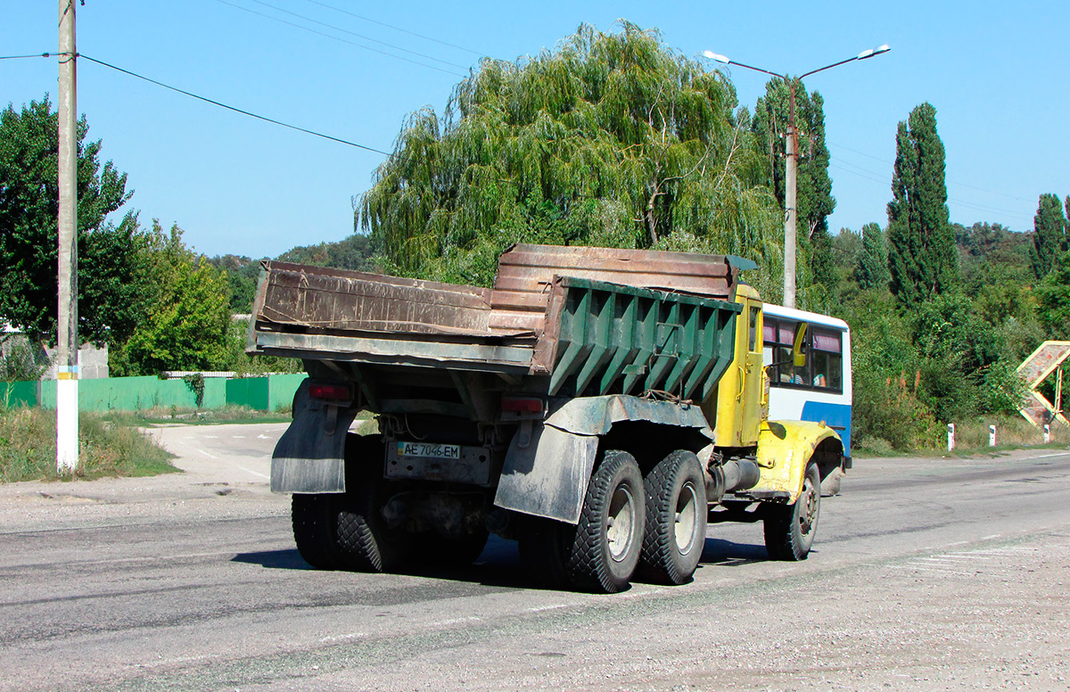 Днепропетровская область, № АЕ 7046 ЕМ — КрАЗ-256Б1