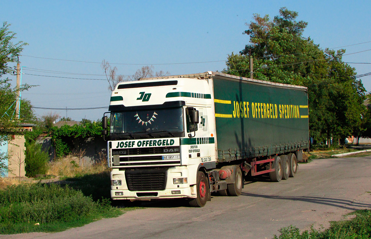 Днепропетровская область, № АЕ 0851 ІС — DAF 95XF FT