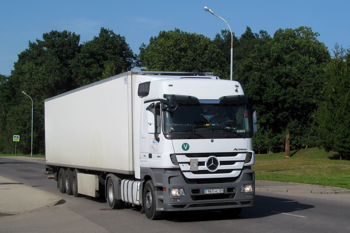 Астана, № 961 HC 01 — Mercedes-Benz Actros ('2009) 1844