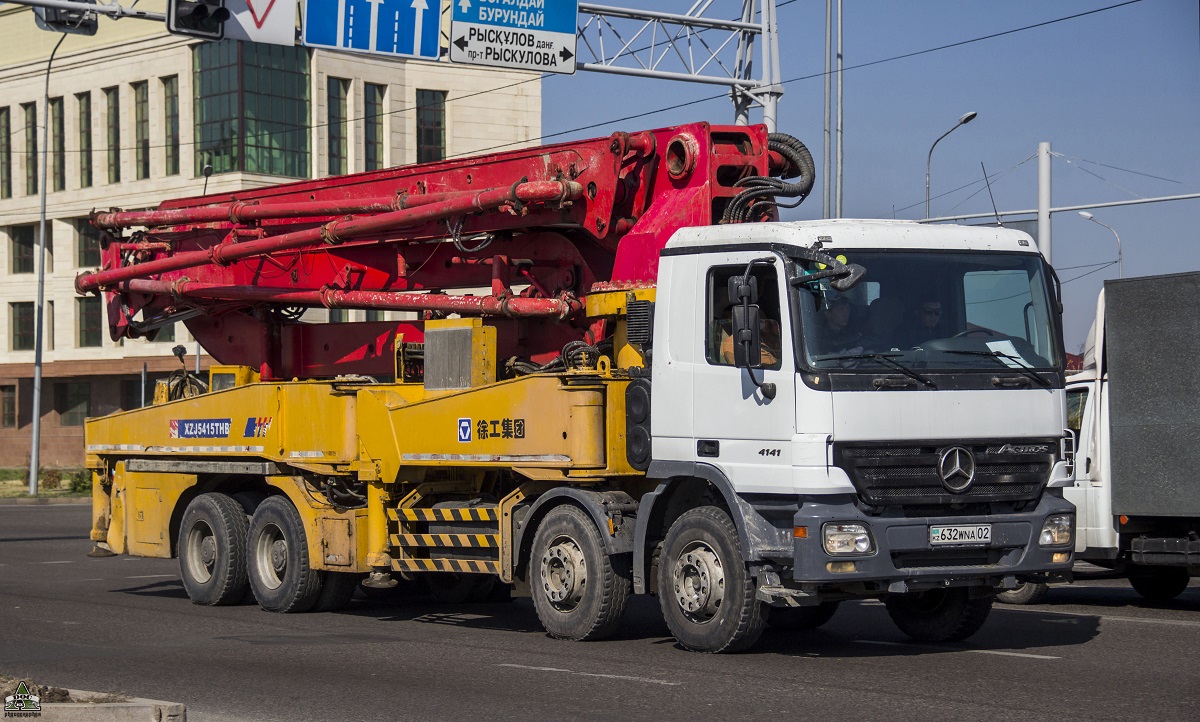 Алматы, № 632 WNA 02 — Mercedes-Benz Actros ('2003) 4141