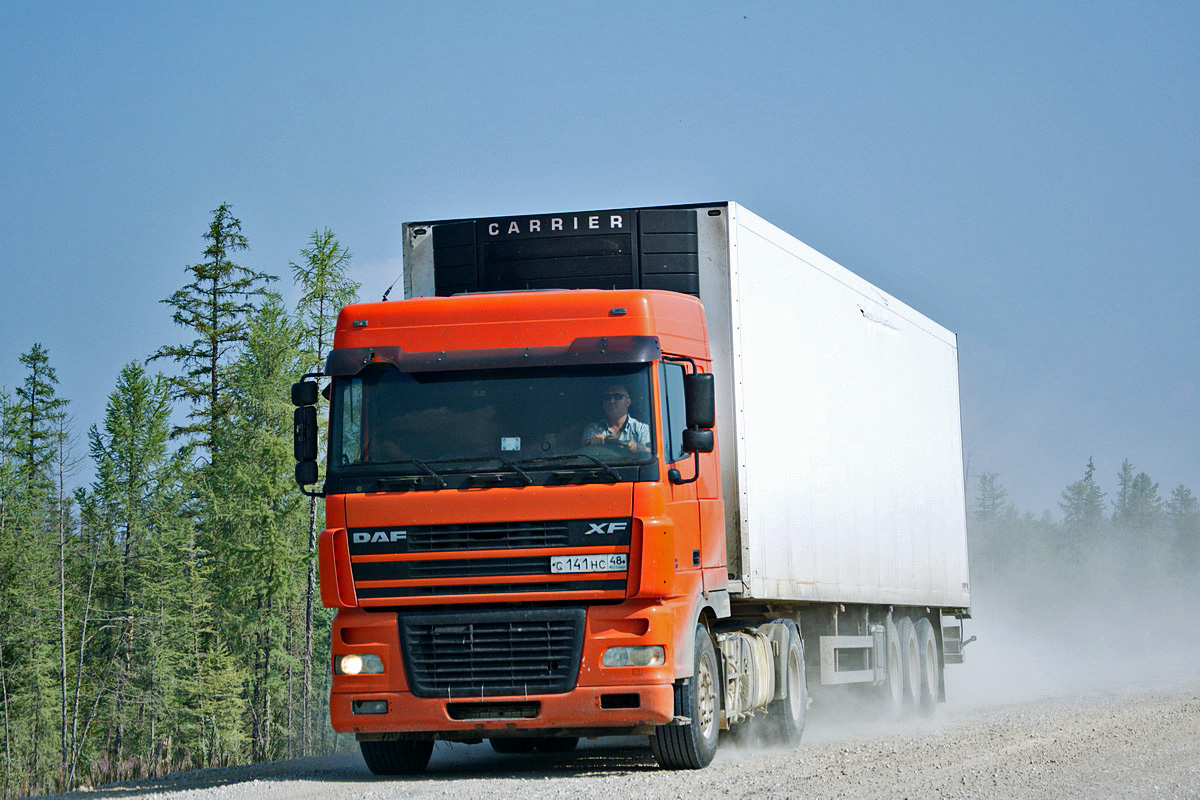 Липецкая область, № С 141 НС 48 — DAF XF95 FT